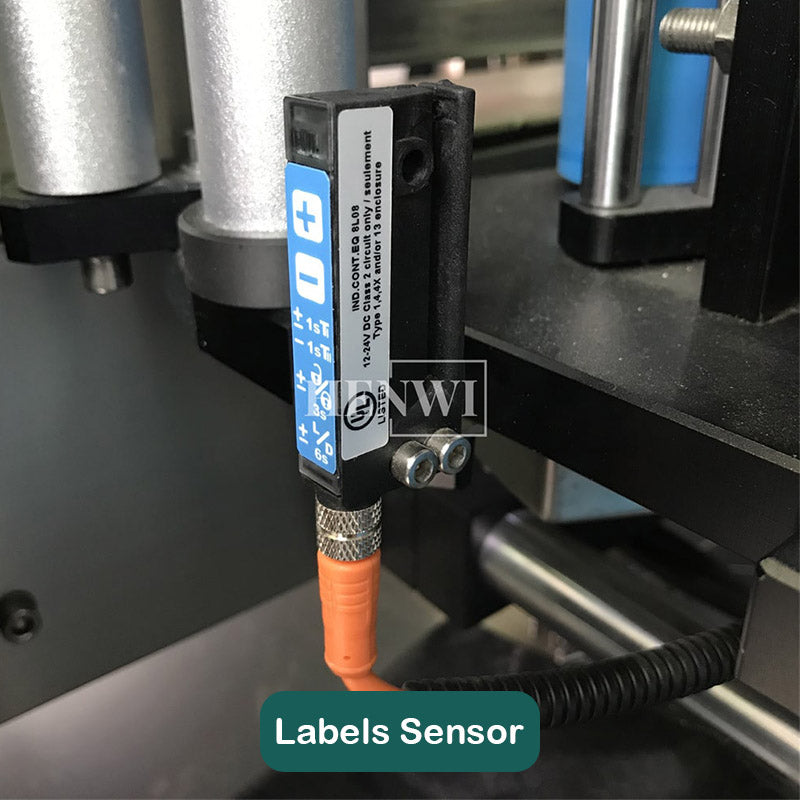 Automatic round bottle labeling machine