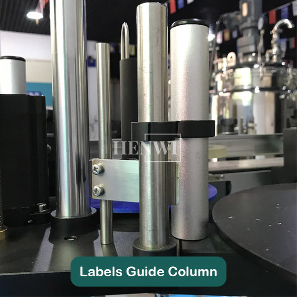 Automatic round bottle labeling machine with cover